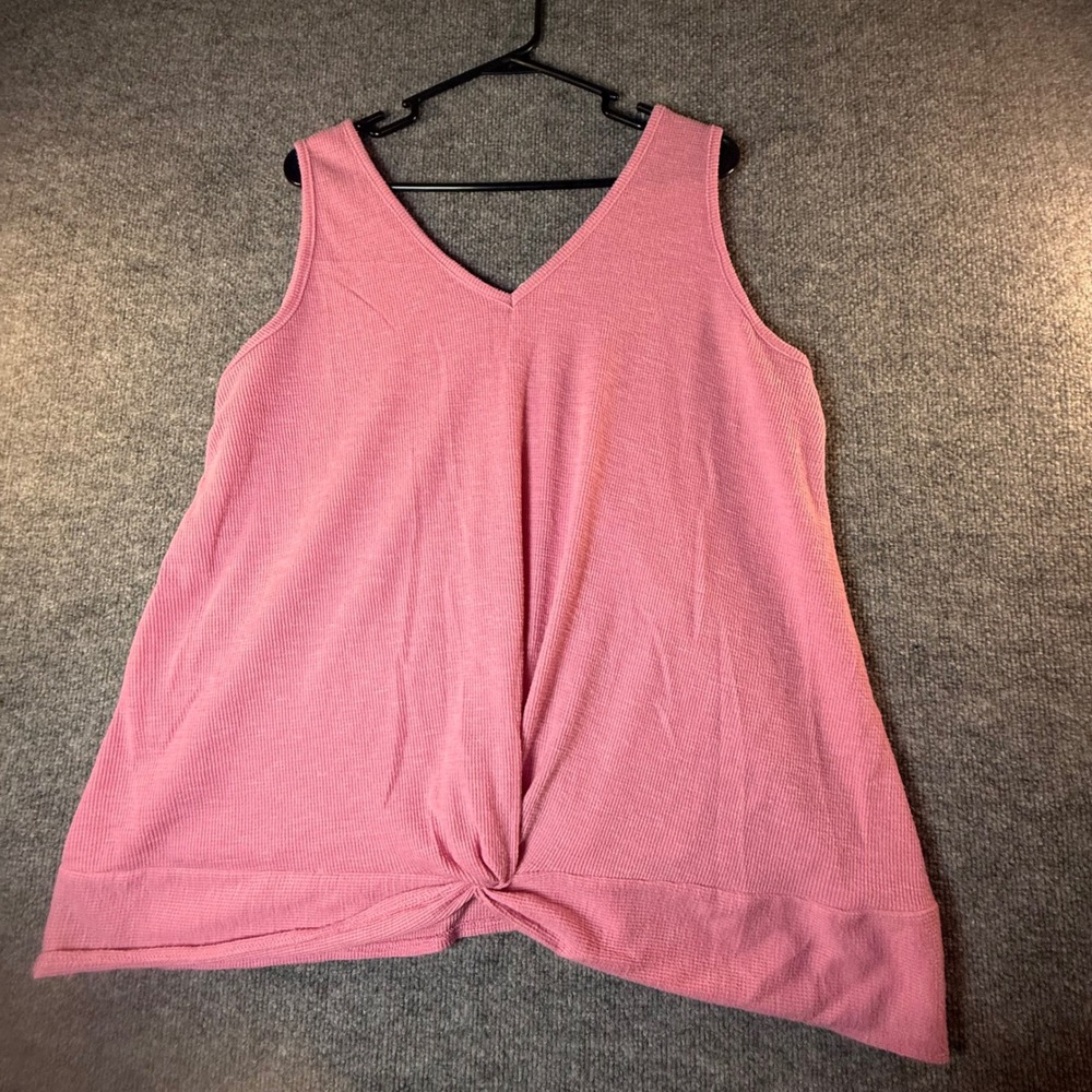 LIVI Women Pink Waffle Knit Twist Front V-Neck Tank Top  Size 18/20 Sleeveless